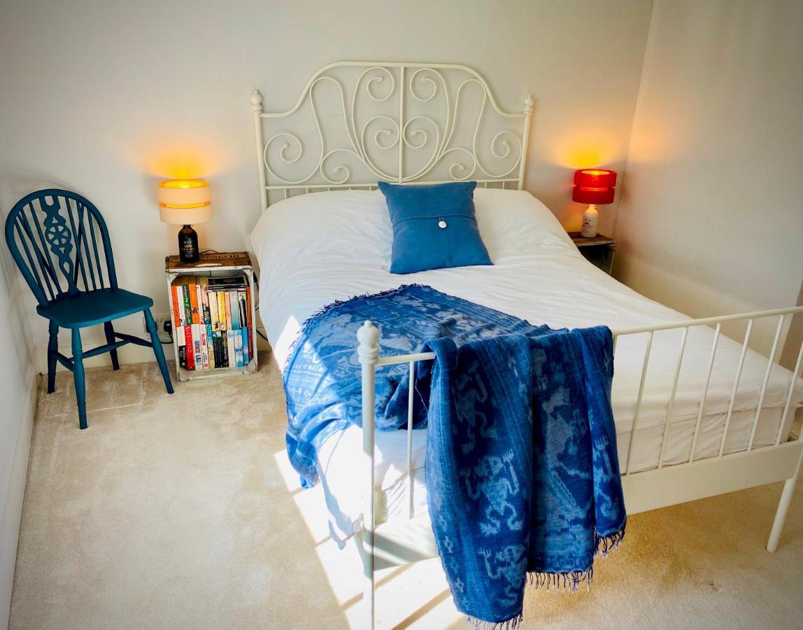שרוסברי Pass The Keys Superbly Located Handsome Georgian Townhouse מראה חיצוני תמונה