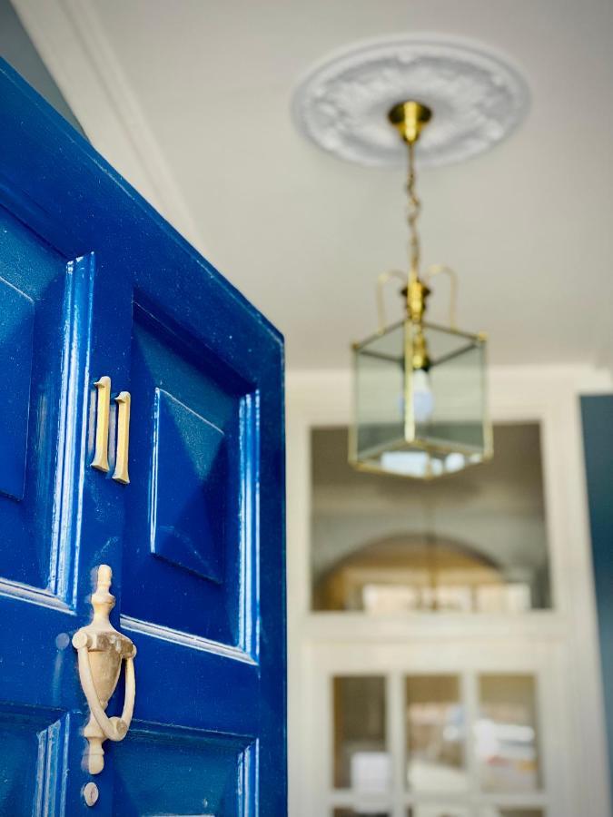 שרוסברי Pass The Keys Superbly Located Handsome Georgian Townhouse מראה חיצוני תמונה